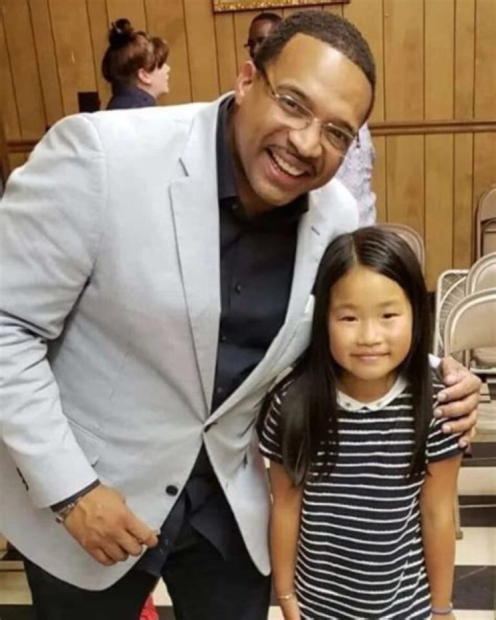 Joel Cruz Net Worth, Biography, Kids, Perfumes, and Amazing Facts 2023
