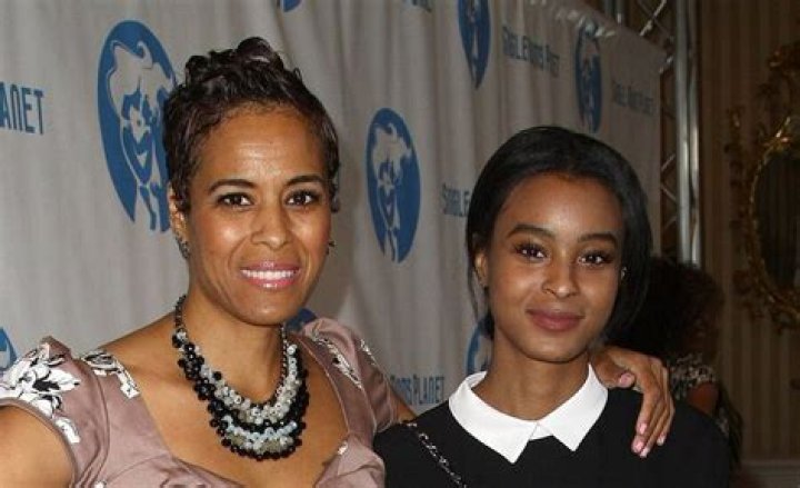 Jolie Ivory Imani Wayans, Bio, Siblings, And Net Worth Xivents