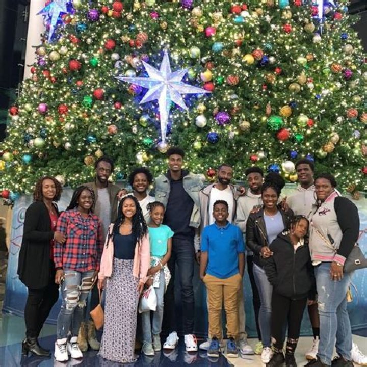 Jonathan Isaac Family, Net Worth & Marriage [2024 Update] Players Bio