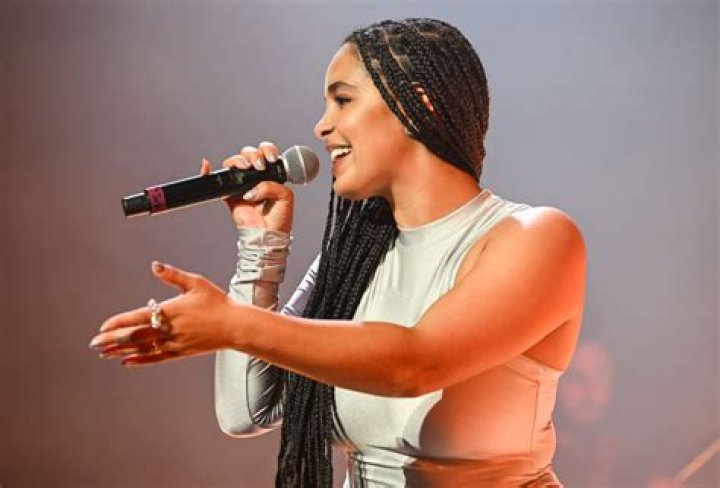 Jorja Smith announces new album &lsquo;Falling Or Flying&rsquo;