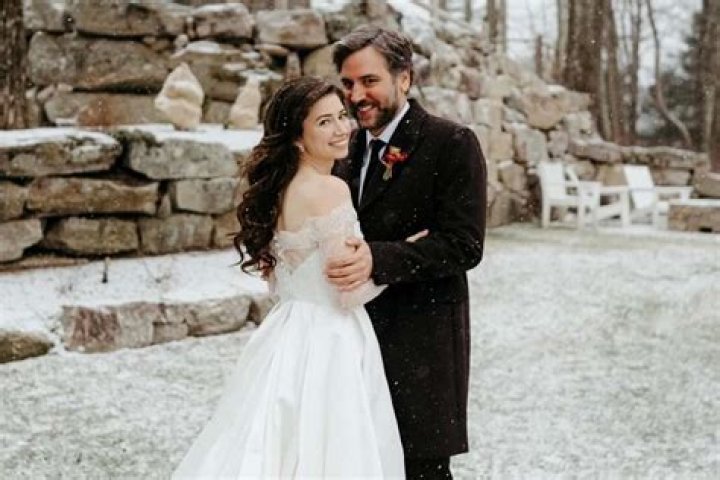 Josh Radnor 'very excited' about new girlfriend