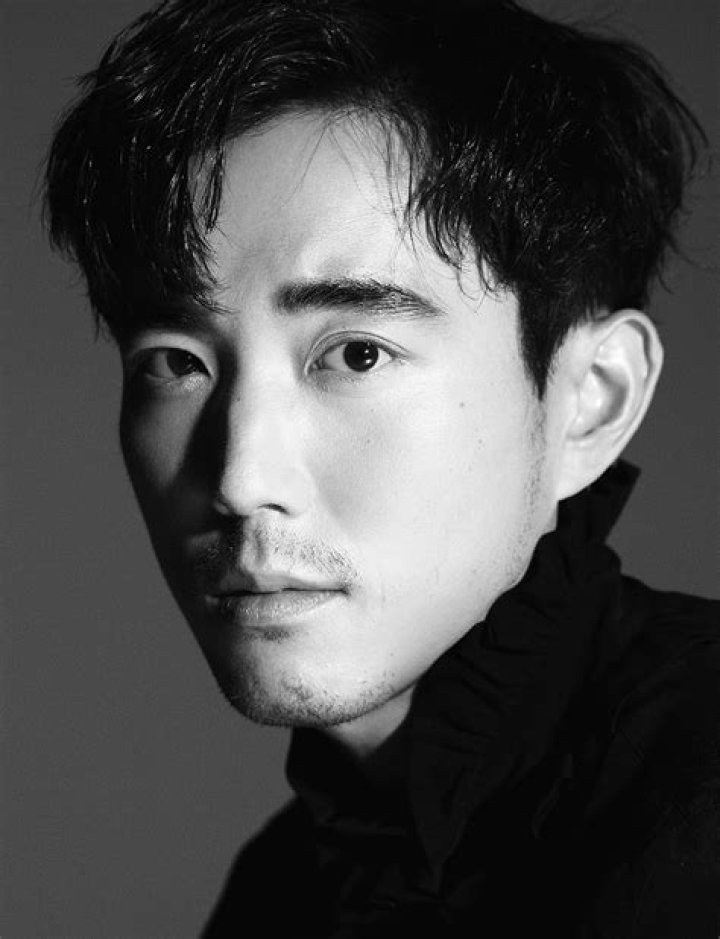 Justin H. Min Biography