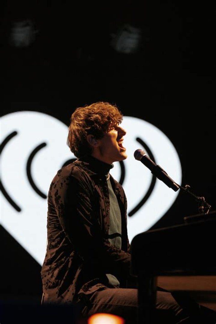 JVKE Shines Bright With Romantic 'Golden Hour' Performance iHeart