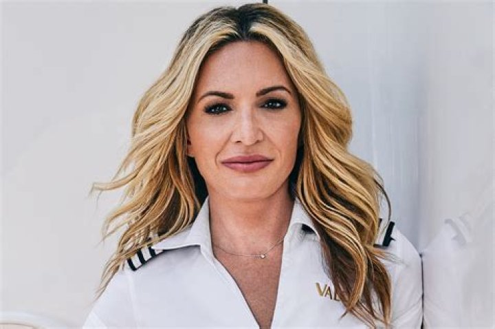 Kate Chastain Explains Below Deck Exit The Daily Dish