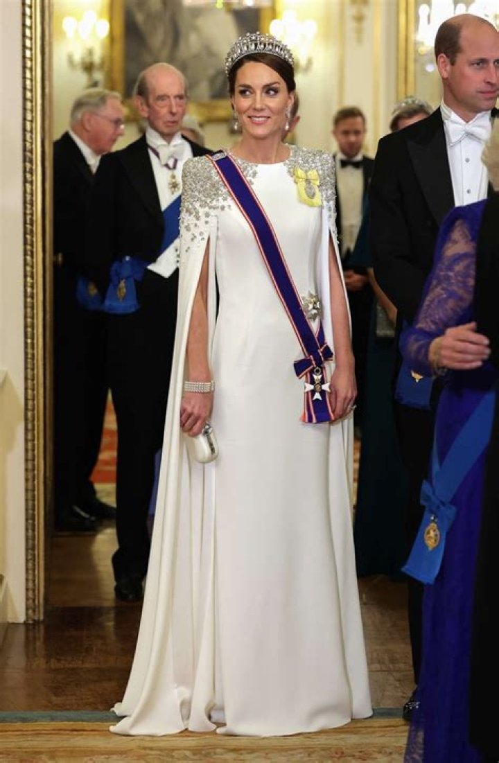 Kate, the Princess of Wales, hospitalized for up to two weeks after