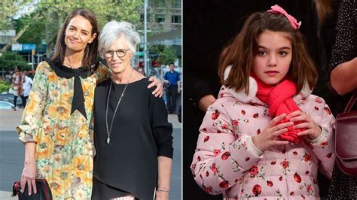 Katie Holmes family exhusband, daughter, parents and siblings