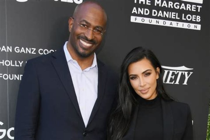Kim Kardashian and Van Jones Are they dating each other?