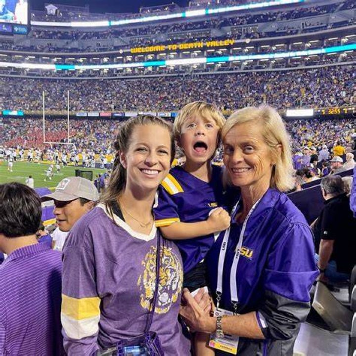Kim Mulkey Family Parents, Sister, Husband And Kids
