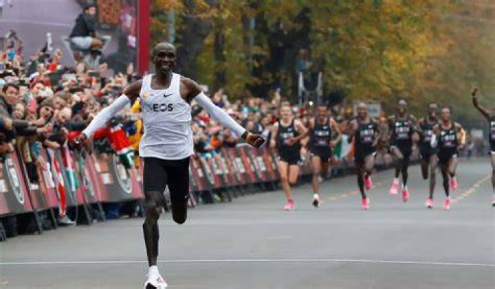 Kipchoge Height And Weight