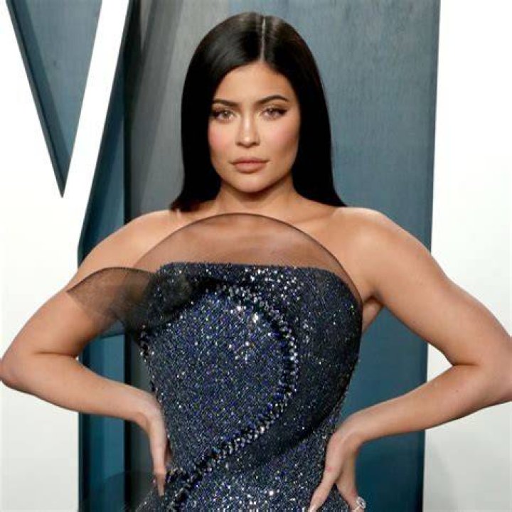 Kylie Jenner, White Woman, Is Called Out Again For Blackfishing On Insta