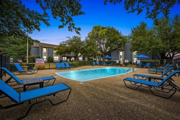 Lana Apartments Dallas 1080+ for 1, 2 & 3 Bed Apts