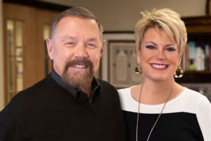 Larry Huch Bio, Wiki, Age, Wife, Children, Ministries, Books, and Net Worth.