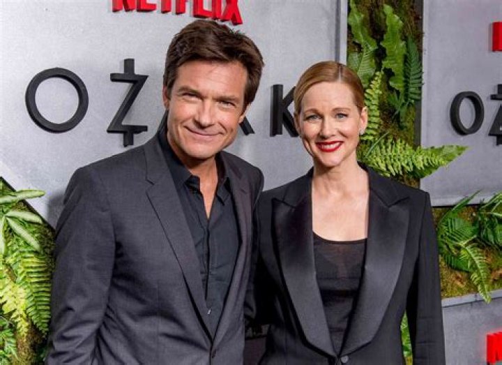 Laura Linney Talks Motherhood, Son
