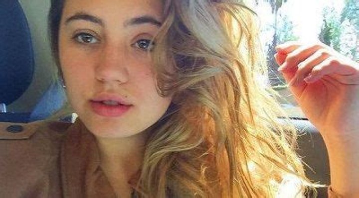 Lia Marie Johnson Height, Weight, Age, Boyfriend, Biography & Family 4 Lia Marie Johnson got involved in a controversy after kissing Steven Wetherbee (American music producer) on an Instagram live video