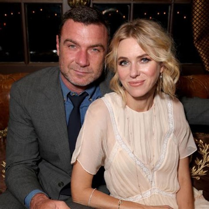 Liev Schreiber Comments on Naomi Watts Breakup in Awkward Interview E