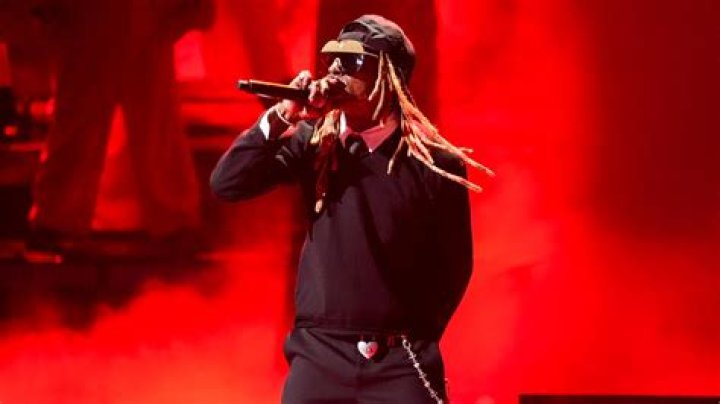 Lil Wayne Fortune & Parcours du Rappeur US Riche Et C&eacute;l&egrave;bre