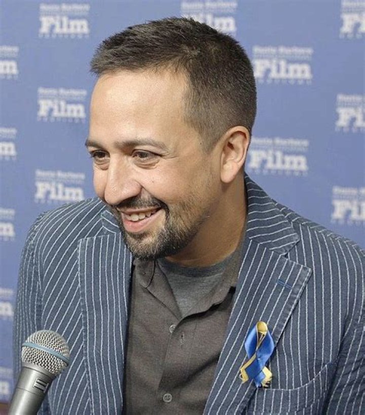 LinManuel Miranda Biography Facts, Childhood, Family Life & Achievements