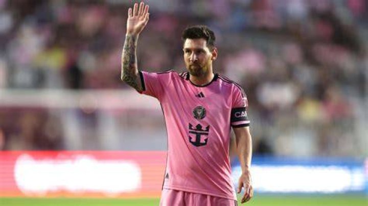 Lionel Messi Lionel Messi