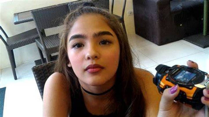 Look how Andrea Brillantes Acted In Her You Tube Video. Subscribe To
