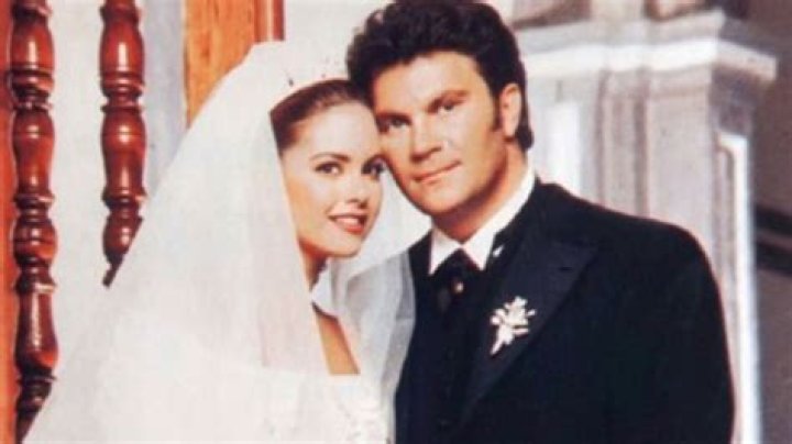 Lucero y Mijares Estas son las FOTOS IN&Eacute;DITAS de su boda El Heraldo