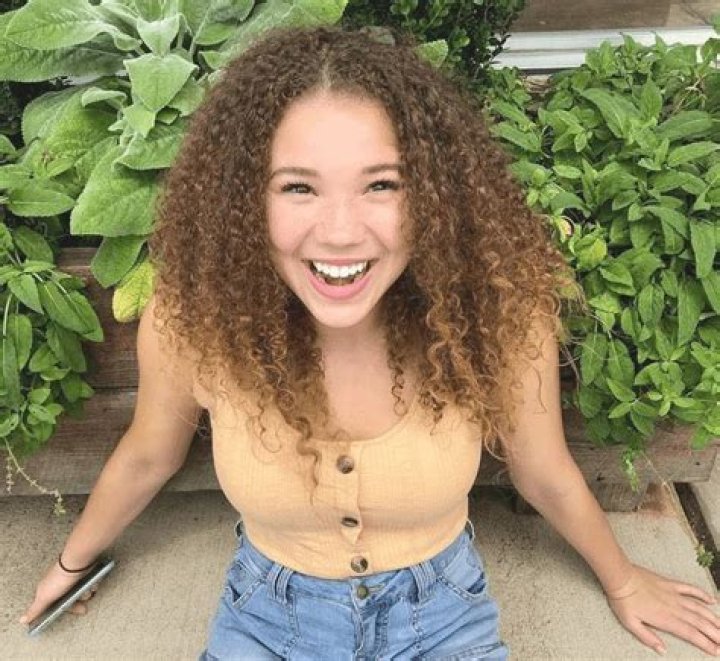 Madison Haschak Bio, Wiki, Age, Height, Weight, Boyfriend, Family & Net