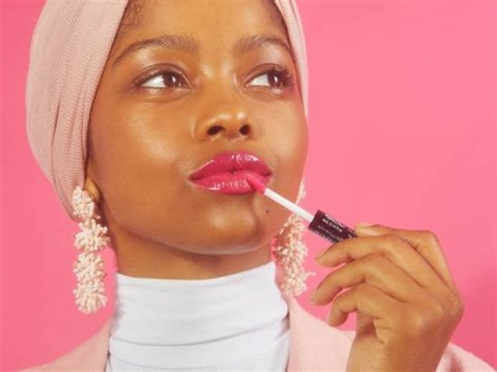 Makeup Hack for a Perfect Cupid&rsquo;s Bow