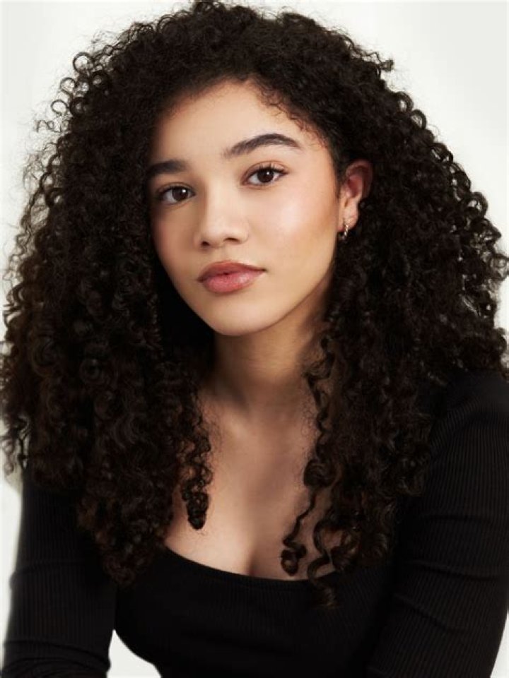 Malia Baker's Not Afraid To Use Her Voice, On and OffScreen Elle Canada