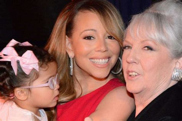 Mariah Carey and her Mom, Patricia Carey. Mariah carey, Mariah