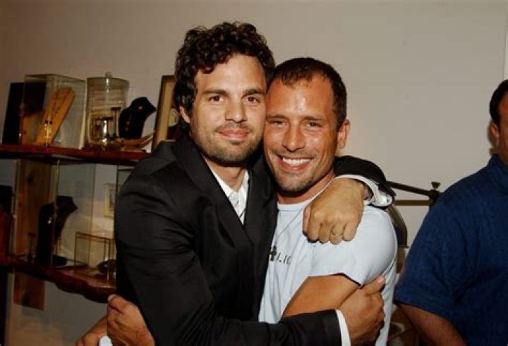 Mark Ruffalo Net Worth, Wealth, and Annual Salary 2 Rich 2 Famous