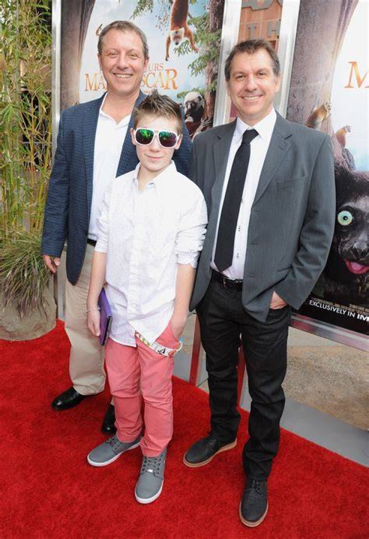 Martin Kratt Biography, Age, Height, Family, Wife, and Chris Kratt