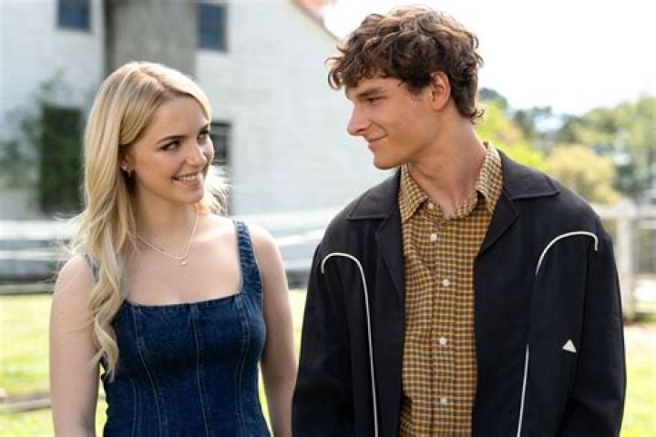 Mckenna Grace & Elias Harger Fuller house cast, Mckenna grace, Fuller