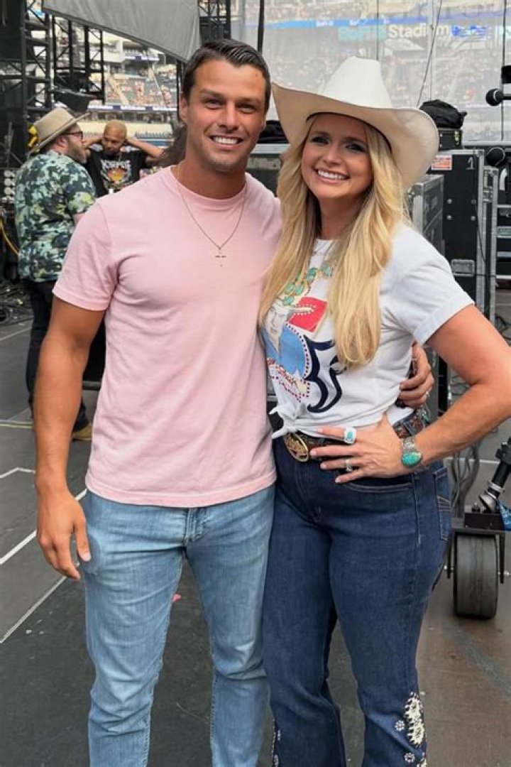 Meet Brendan McLoughlin Wife Miranda Lambert Has A Son?