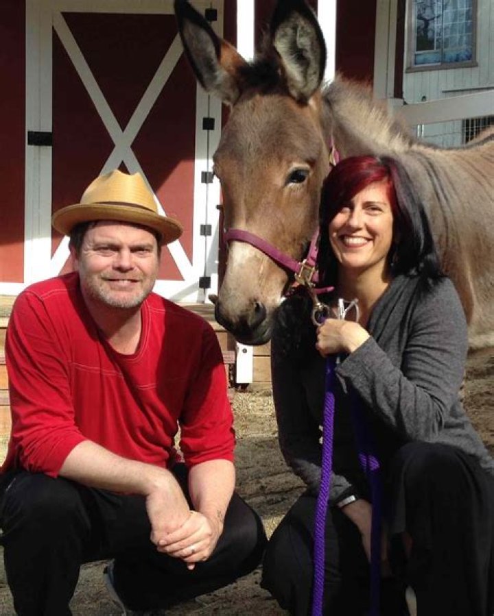 Meet Holiday Reinhorn 'Big cats' author, Rainn Wilson's wife