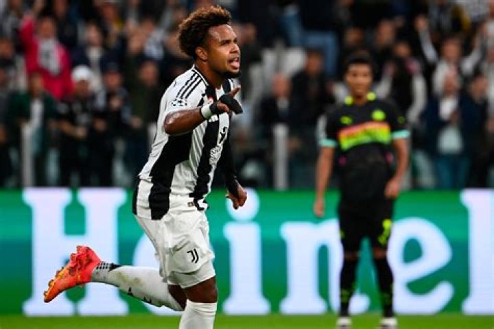 Meet Juventus Midfielder Weston Mckennie girlfriend Laura Rypa Are
