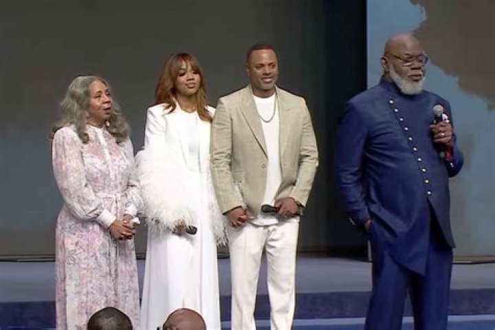 Meet TD Jakes Family In These Lovely Photos