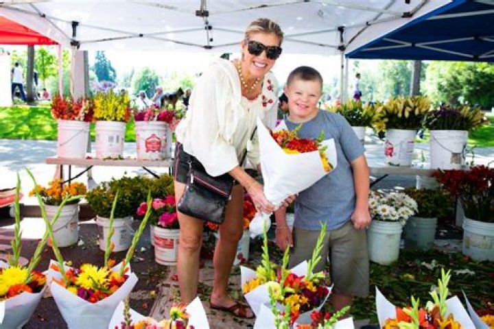 Mercer Island Farmers Market returns on Sunday, June 7th My Mercer