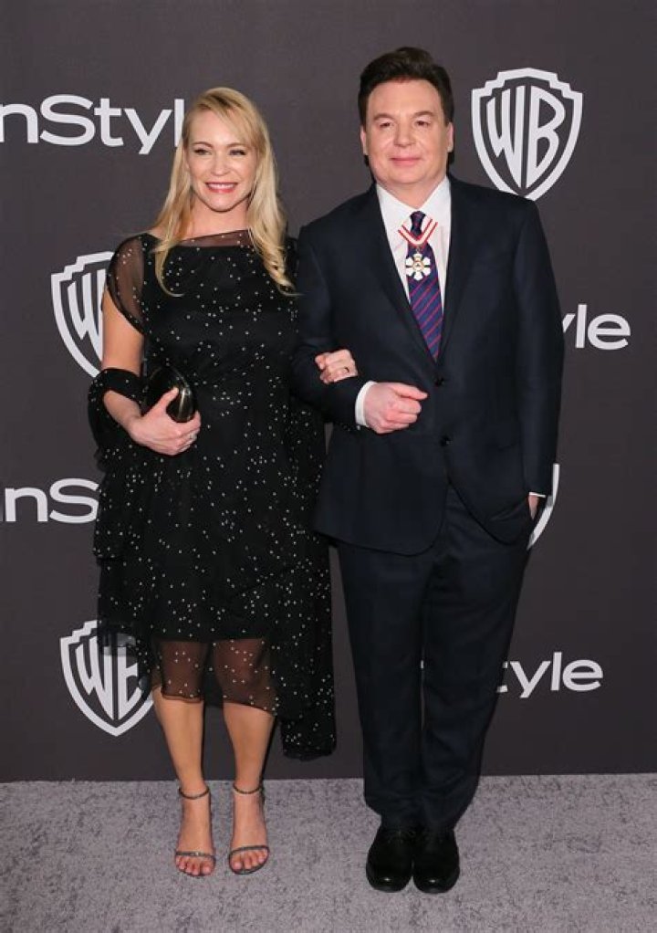 Mike Myers and wife Kelly they baby daughter Paulina Daily