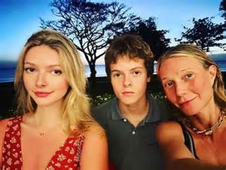Moses Martin (Chris Martin's son) Bio, Wiki, Age, Height, Family, Parents, Sister, Singing, and Net Worth