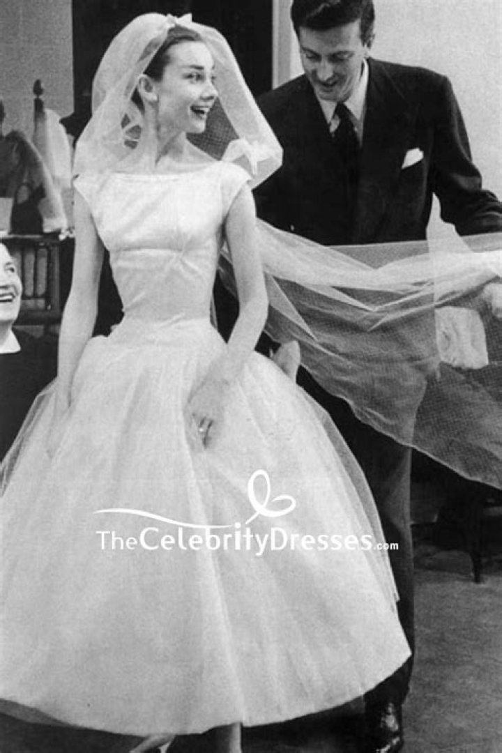 Movie Star Wedding Dresses Wedding renewal vows, Gene simmons