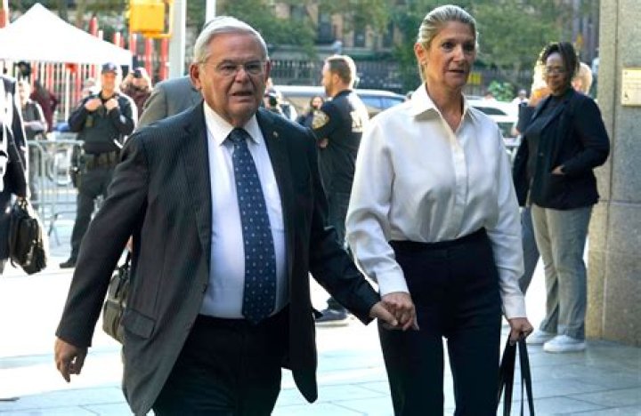 Nadine Arslanian Wikipedia How Old Is Bob Menendez Wife?