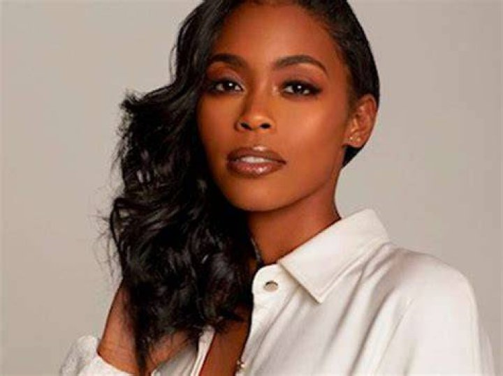 Nafessa Williams Biography Net Worth, Age, Parents, Height, Movie