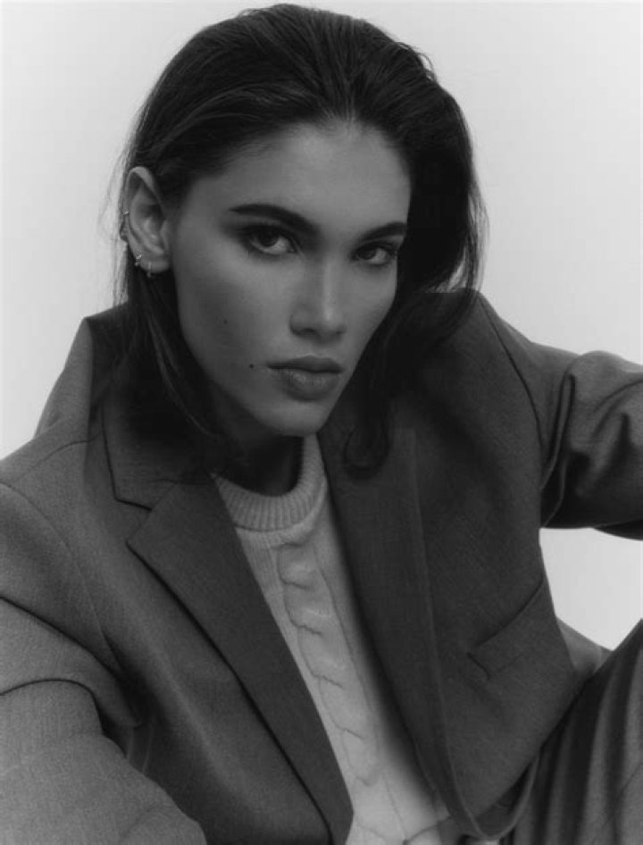 NATALIE KUCKENBURG Iconic Management