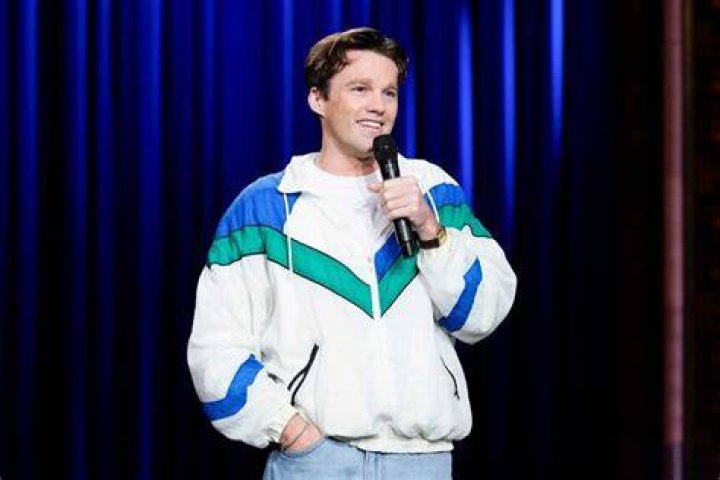 Neal Brennan Comedian, Bio, Wiki, Age, Height, Girlfriends, Wife, Tour, and Net Worth ·