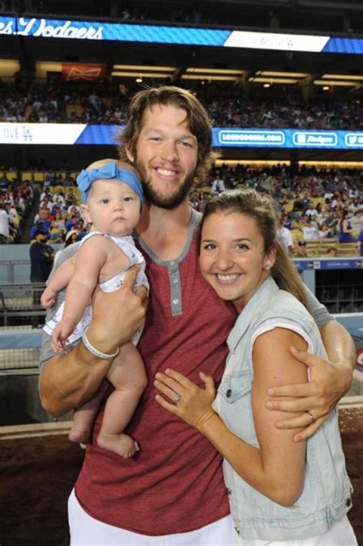 Net Worth, Love, And Family