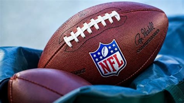 NFL's Derek Wolfe Kills 2,000-Lb. Buffalo, Arrow Through The Heart