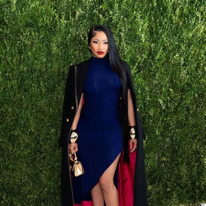Nicki Minaj Looks “Very Pregnant” In These Pictures OsunDefender