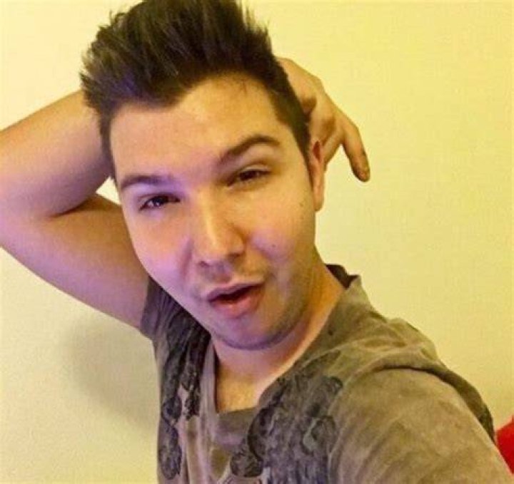 Nikocado Avocado Wiki Weight, Height, Husband, and Full Bio Gop