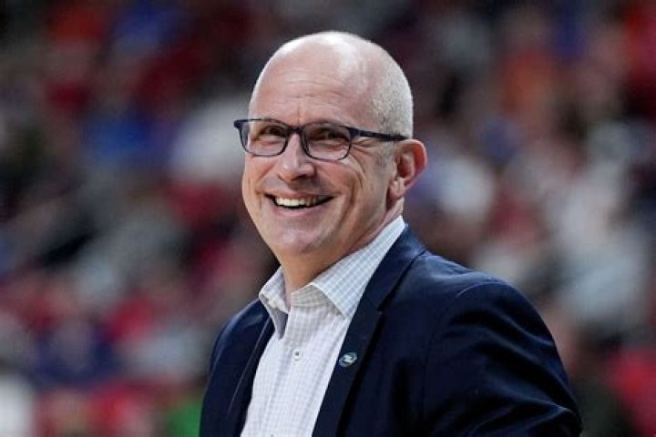 N.J.&rsquo;s Dan Hurley &mdash; like his dad and brother &mdash; is now a college