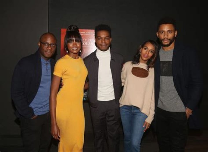 Notedly Private Kerry Washington Makes Rare Public Appearance with Husband