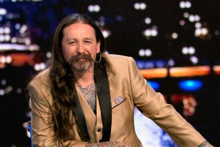 Oliver peck Wikipedia His Age, Tattoos, Net Worth, Height, Daughter
